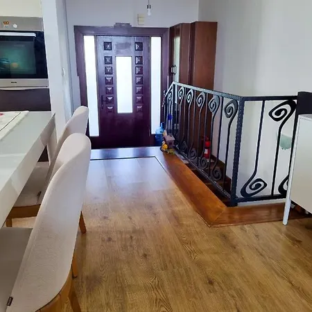 Suelo Sunset Villa