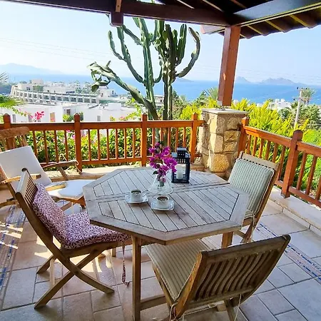 Villa Suelo Sunset